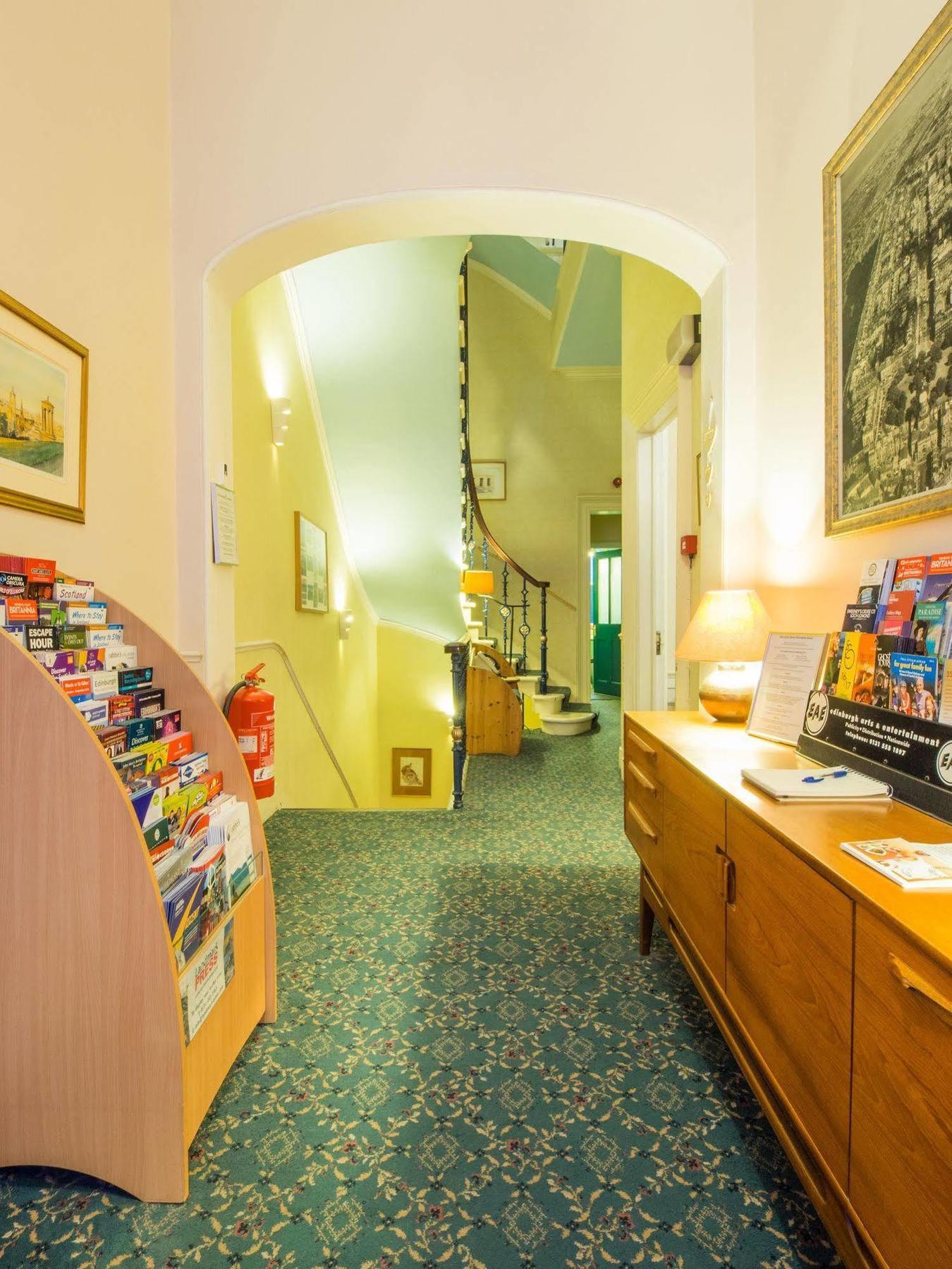 Dene Guest House, New Town Эдинбург Экстерьер фото